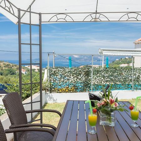 קאבטאט Apartments Oleander Sea View מראה חיצוני תמונה