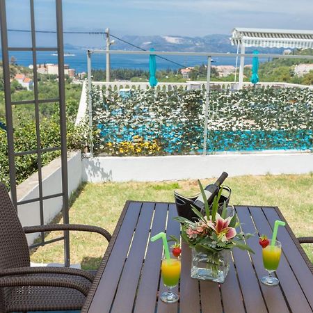 קאבטאט Apartments Oleander Sea View מראה חיצוני תמונה