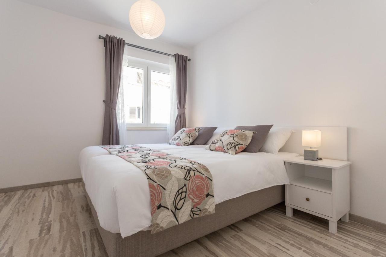 קאבטאט Apartments Oleander Sea View מראה חיצוני תמונה