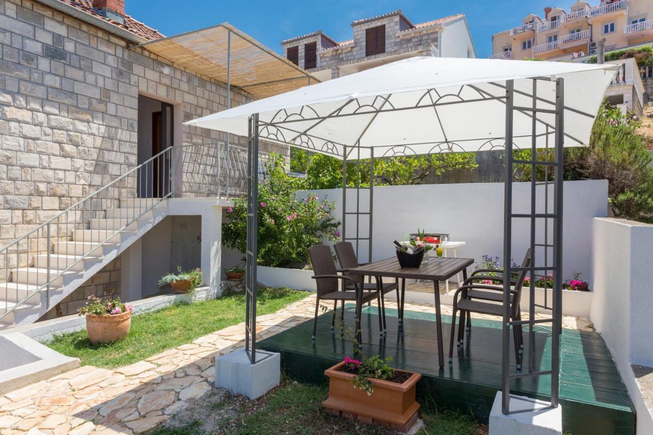 קאבטאט Apartments Oleander Sea View מראה חיצוני תמונה